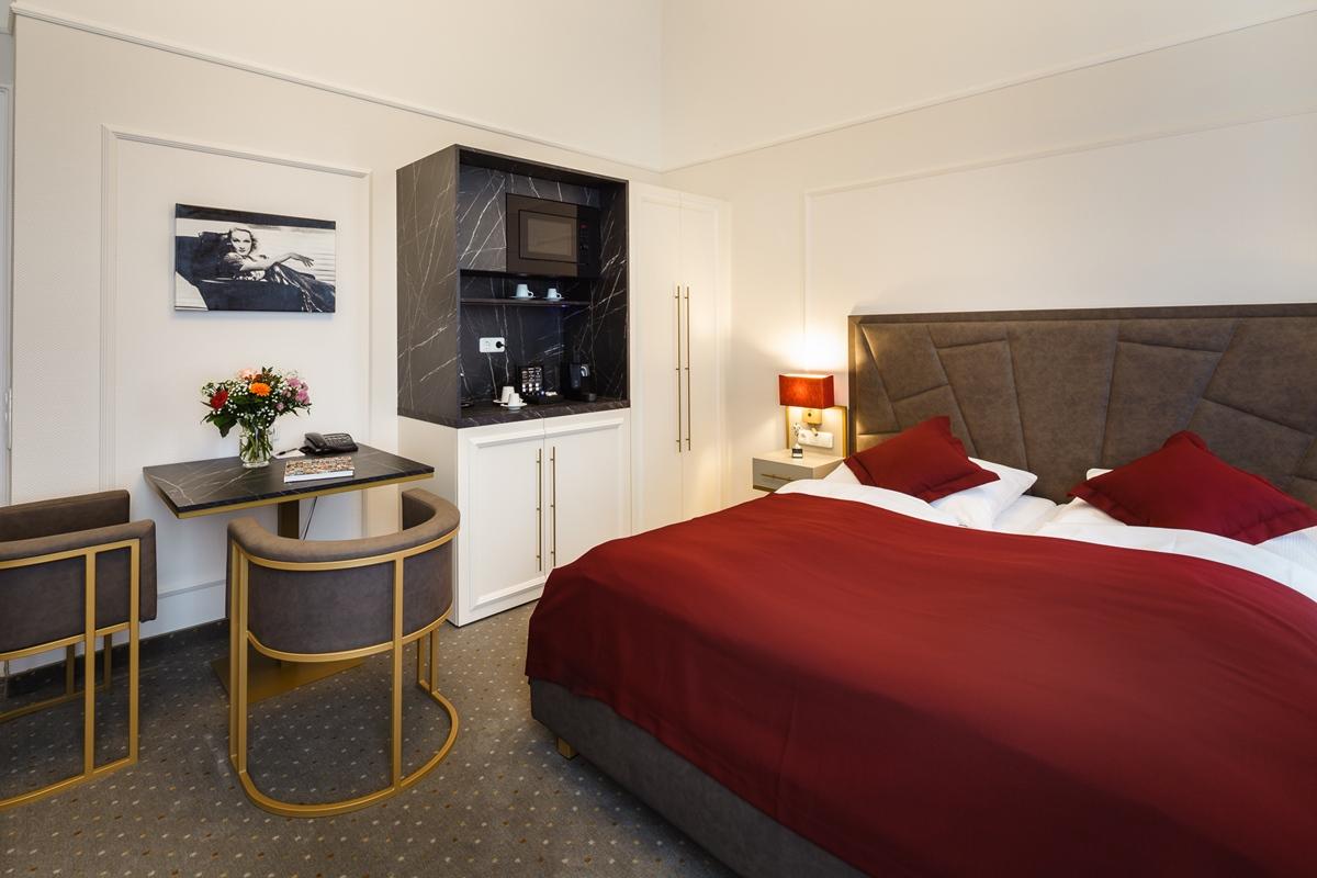 Star-Apart Hansa Hotel วิสบาเดน ภายนอก รูปภาพ